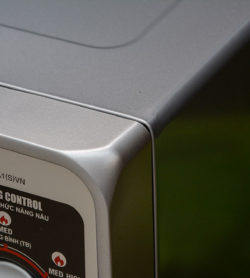 Lò vi sóng Sharp R-20A1(S)VN/ R-21A1(S)VN 22 Lít 14