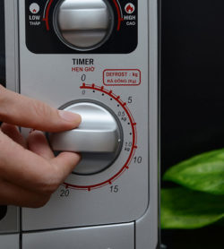 Lò vi sóng Sharp R-20A1(S)VN/ R-21A1(S)VN 22 Lít 10